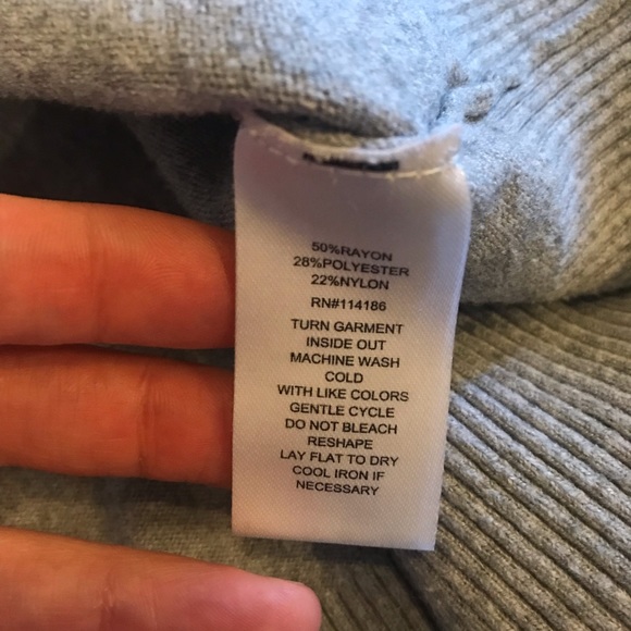 Peyton Primrose Grey Crew Neck Long Sleeve Sweater - Picture 10 of 11